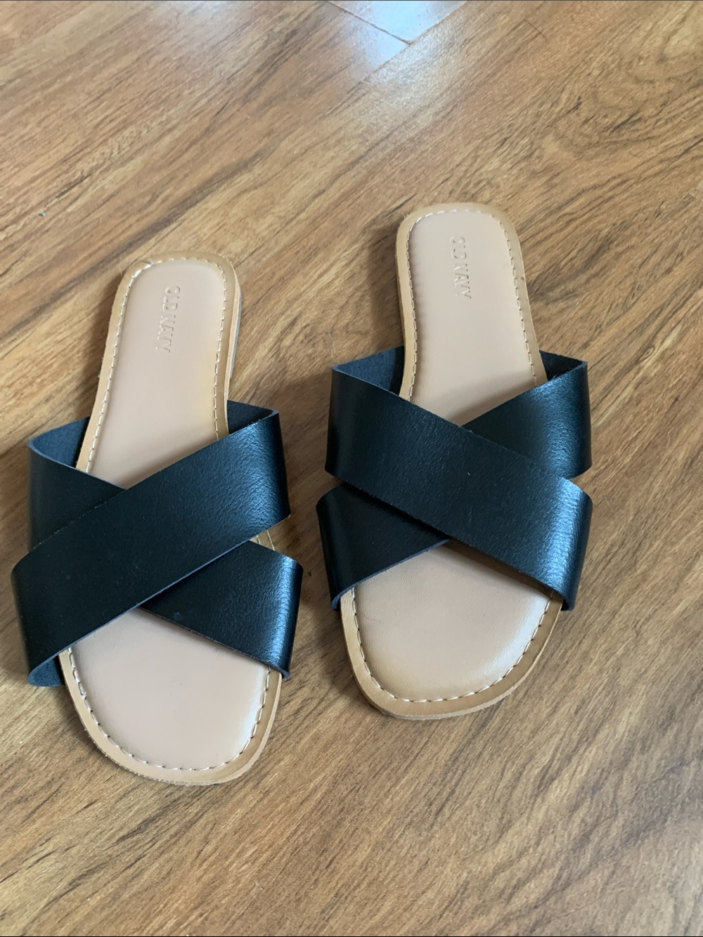 Old Navy Black Crisscross Slide Sandals for Women